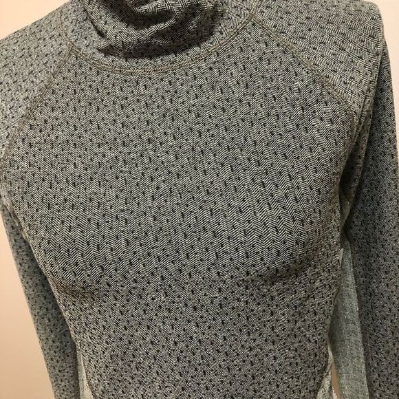 NWT Free People Movement crop top size XS - Picture 3 of 8